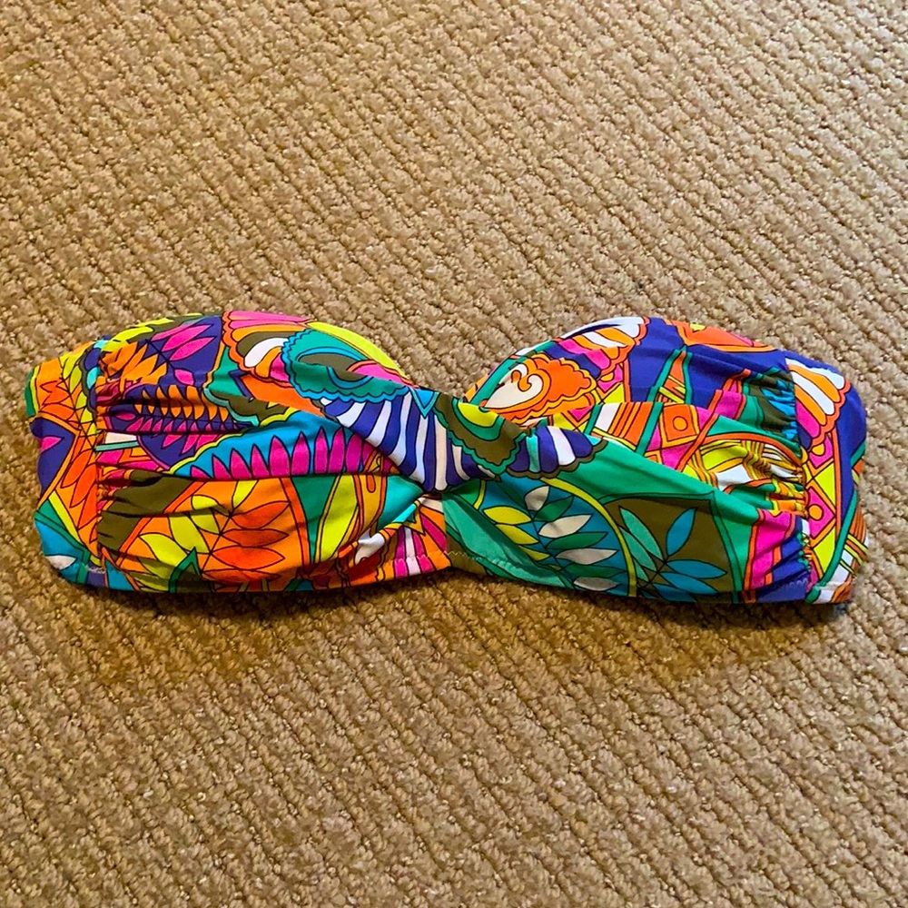 Trina Turk bandeau bikini top. Size 6
